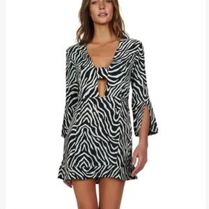 Vix Paul Hermanny Fiorella Black Alyssa Caftan